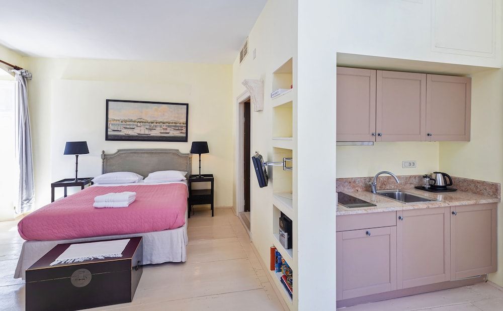 undefined Apartments Game 10