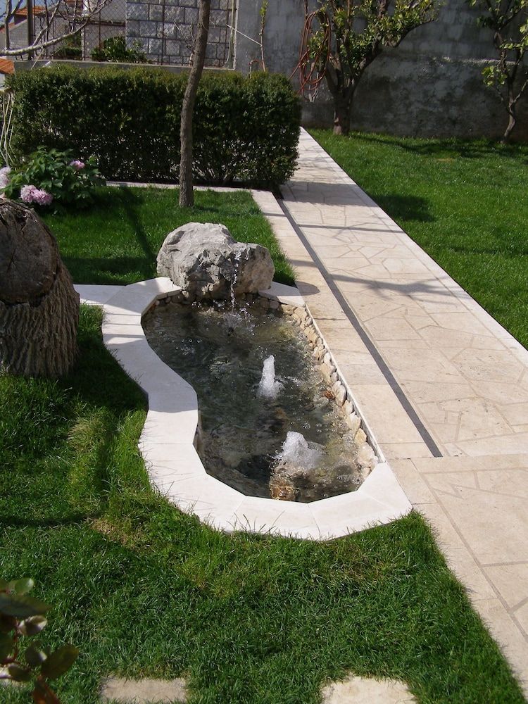 undefined This Apartment is the Perfect Retreat for a Relaxing Holiday