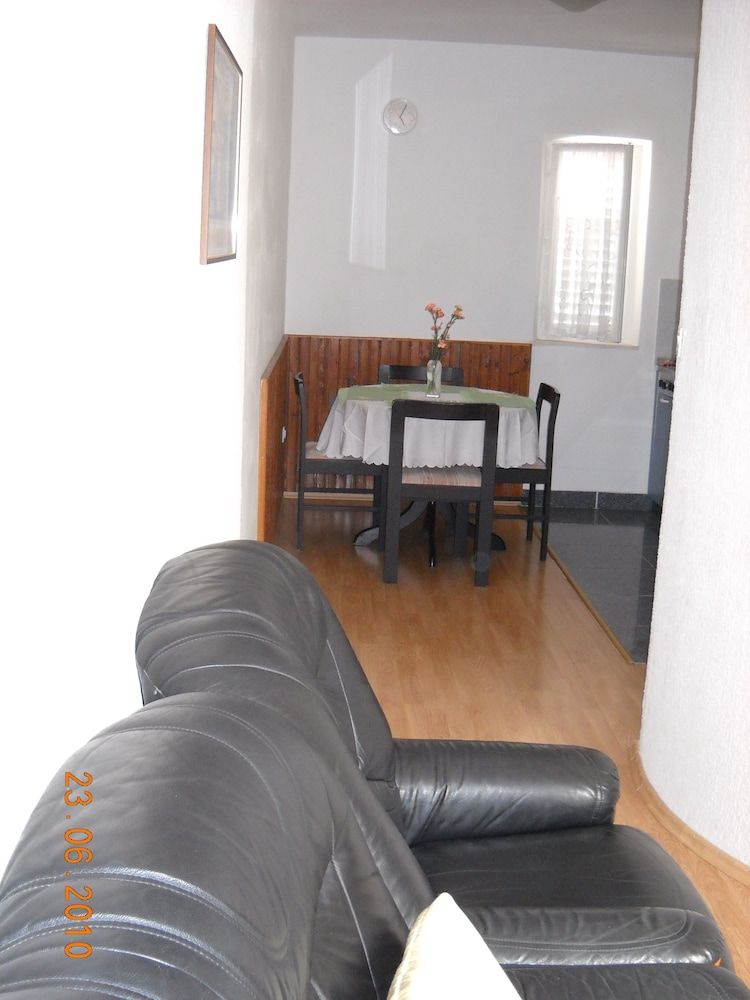 undefined This Apartment is the Perfect Retreat for a Relaxing Holiday 2