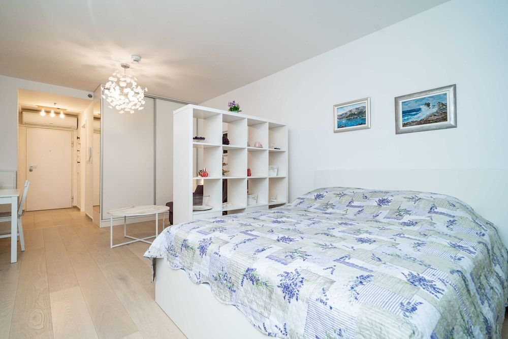 undefined Apartment Lenka 4