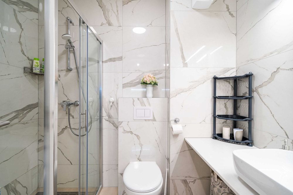 Apartment Lenka Studio (Studio Apartment with Balcony) 16