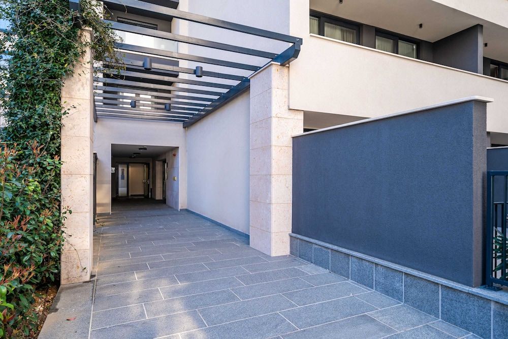 undefined Apartment Lenka 2