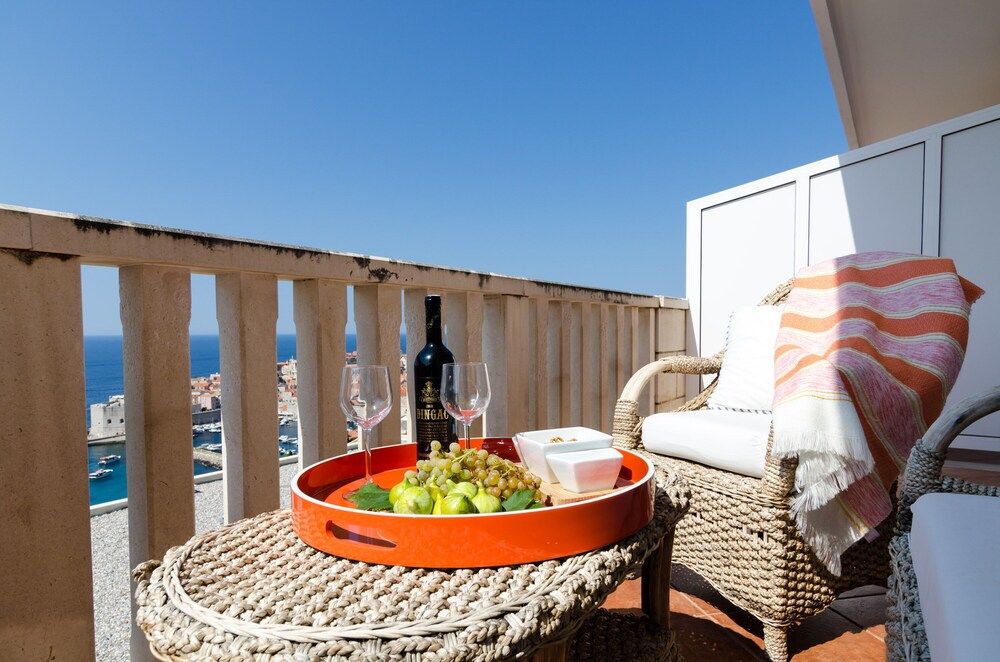 undefined Apartments Bonavista 3