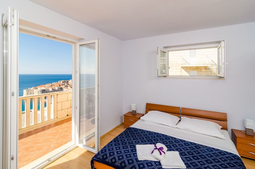 Apartments Bonavista Apartment (Premium Two Bedroom Apartment with Ba) 2