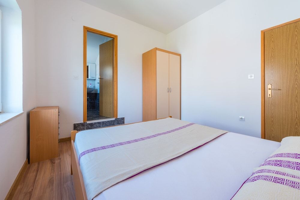 undefined Apartments Lucija 10