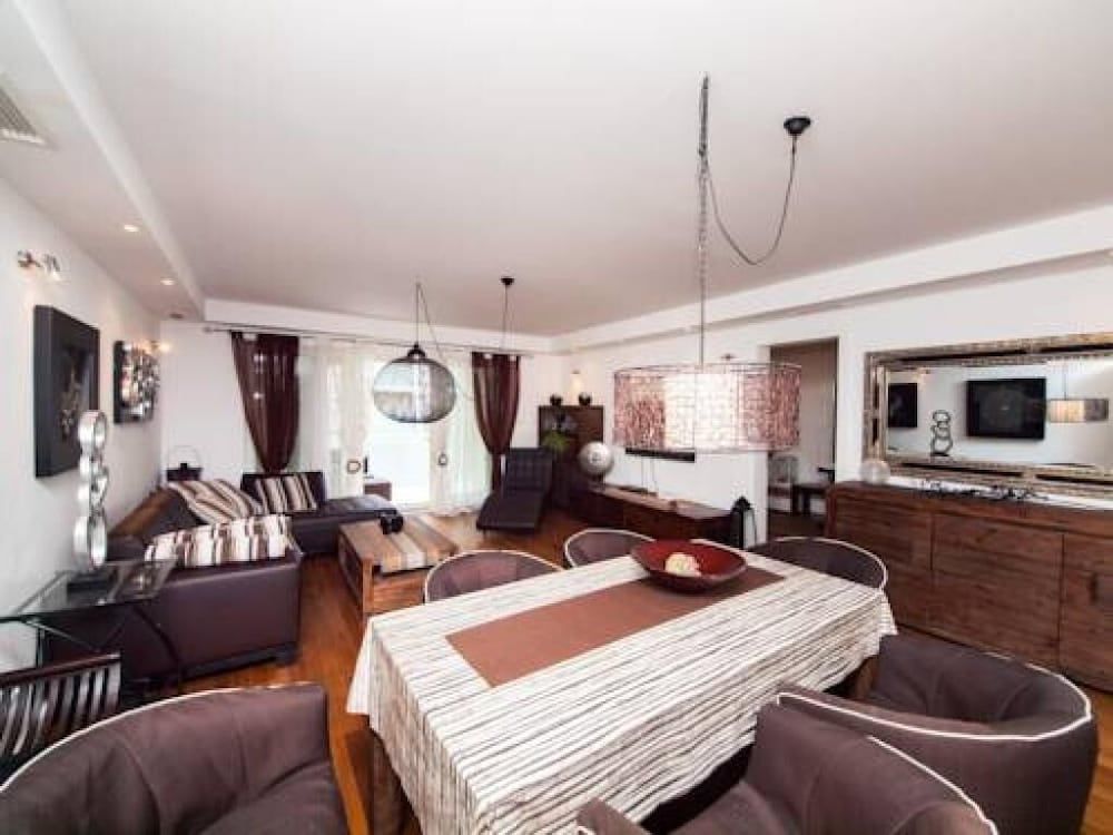 Apartment Vesna Apartment (Superior Three Bedroom Apartment with) 10