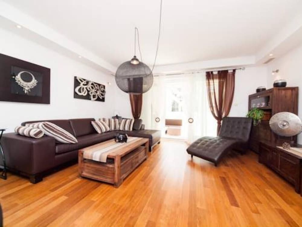 undefined Apartment Vesna 2