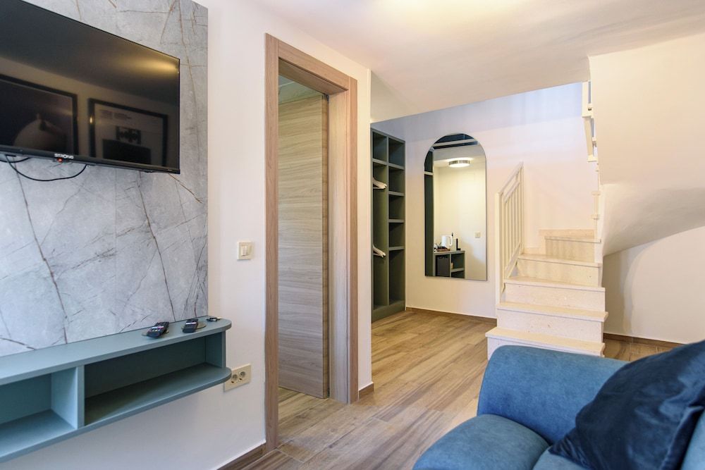 LINCUN by DuHomes Deluxe Double Room, 1 Queen Bed 15