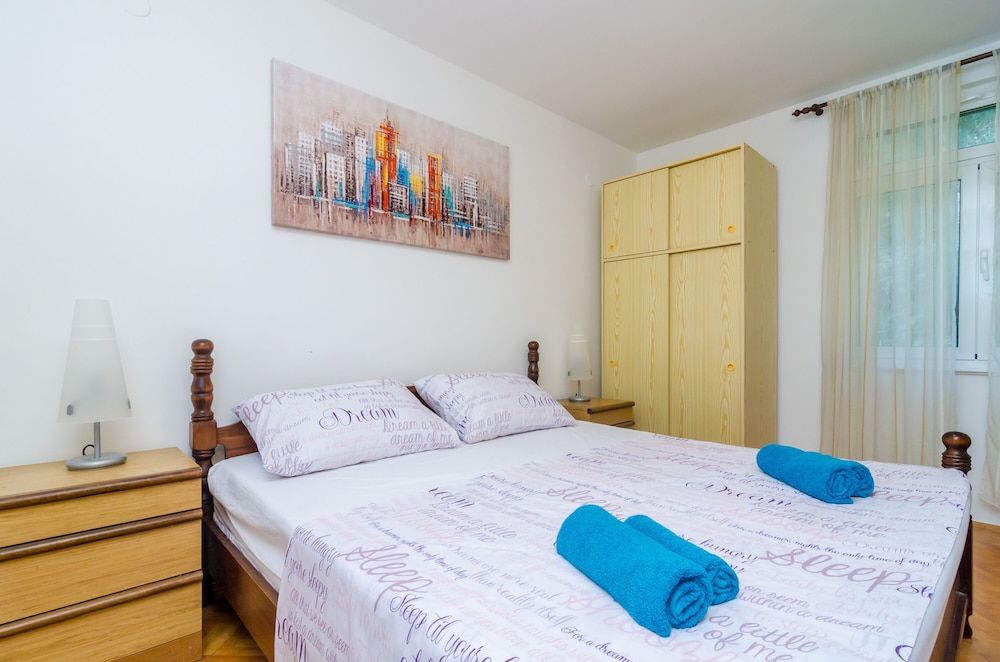 undefined Sun City Apartment 4