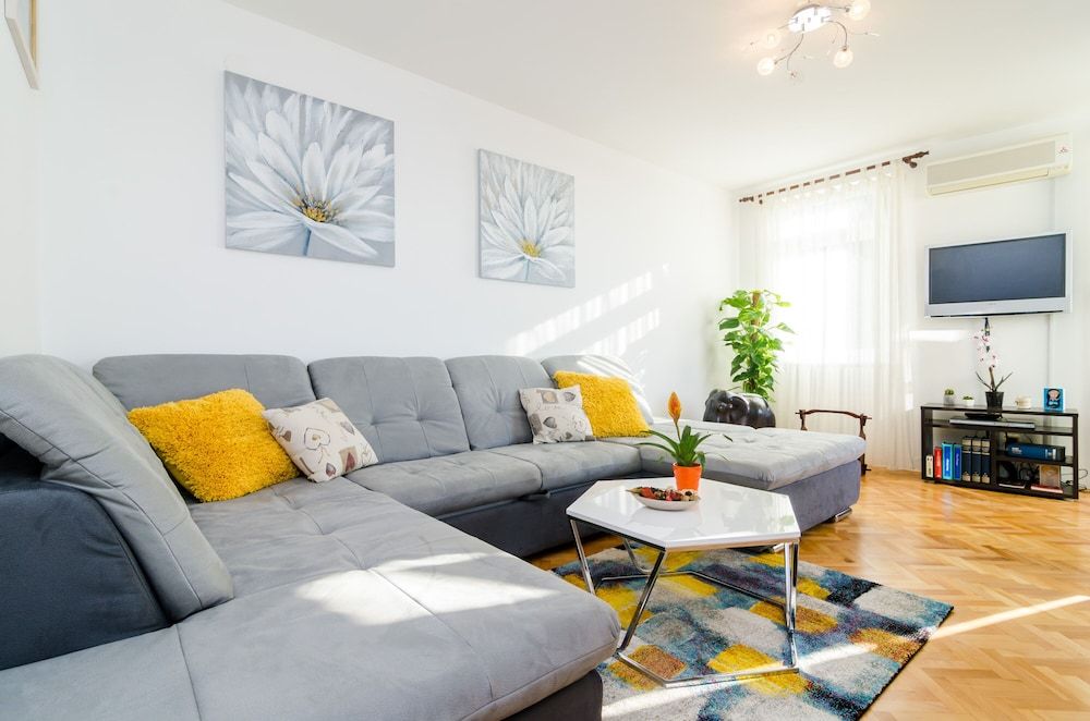 undefined Sun City Apartment