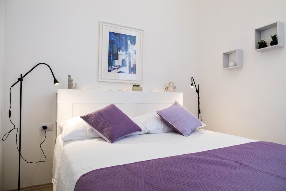 undefined Apartment Toni 4