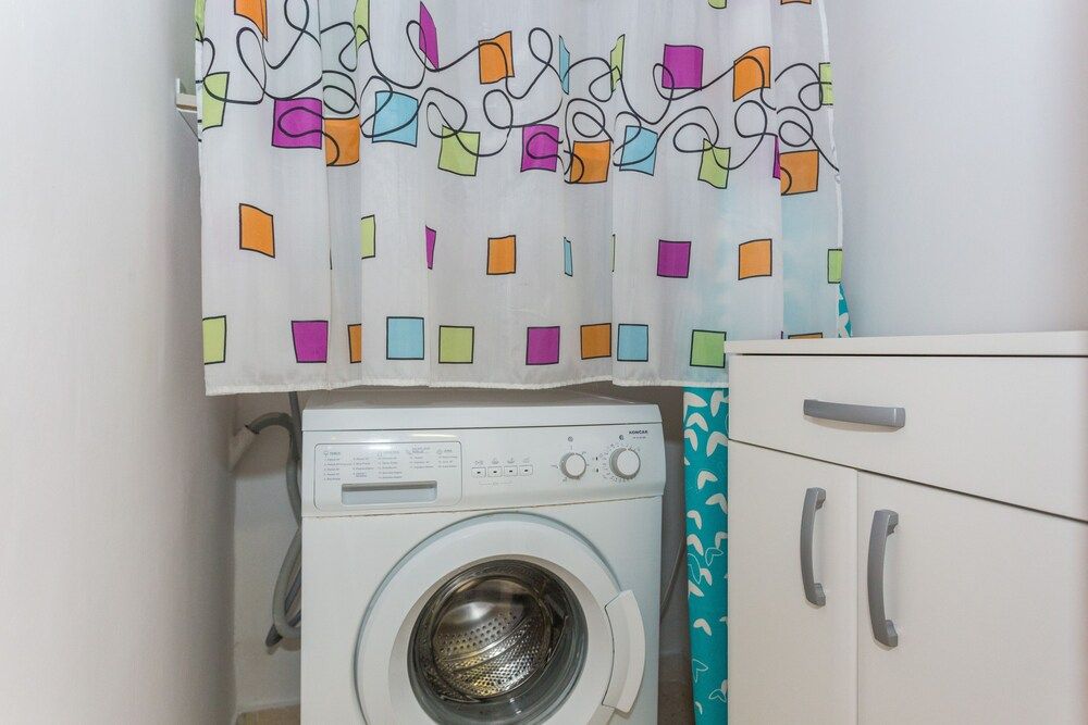 Sea View Apartments - Perovic Apartment (Two-Bedroom Apartment with Terrace an) 20