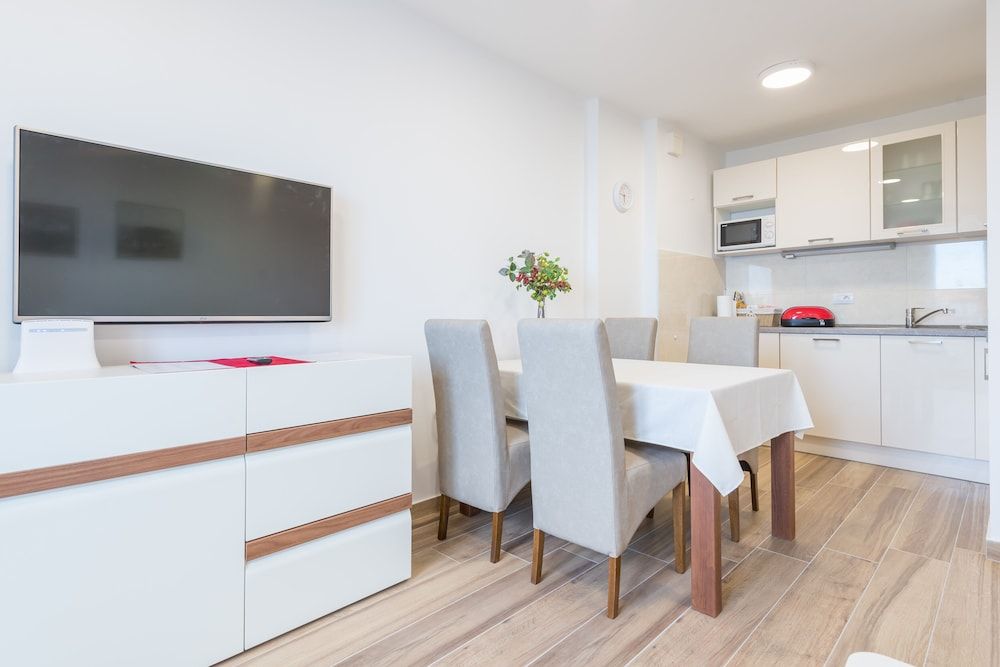 undefined Apartment Luce Royal 5