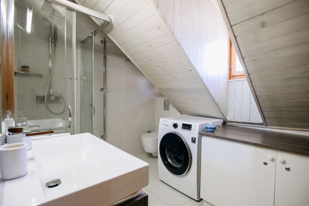 Secret Orange by DuHomes Exclusive Apartment 13