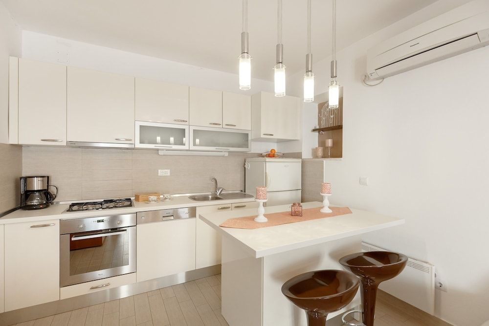 undefined Apartments Regjo 8