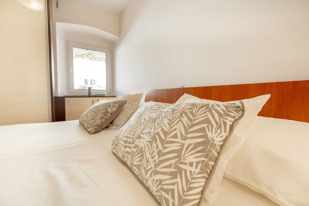 Apartments Regjo Apartment (One Bedroom Apartment) 4