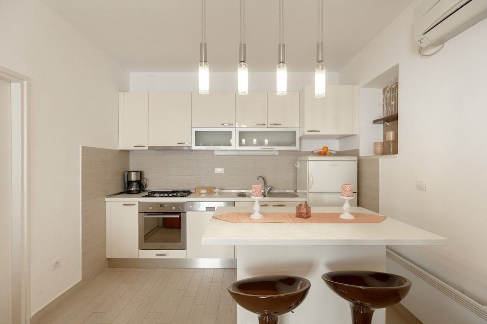 undefined Apartments Regjo 5