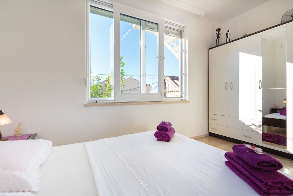 Apartments Regjo Apartment (One Bedroom Apartment with City View)