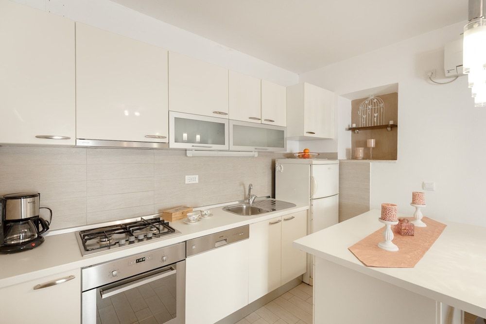 undefined Apartments Regjo 9