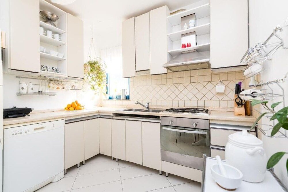 undefined Apartment Rina 7