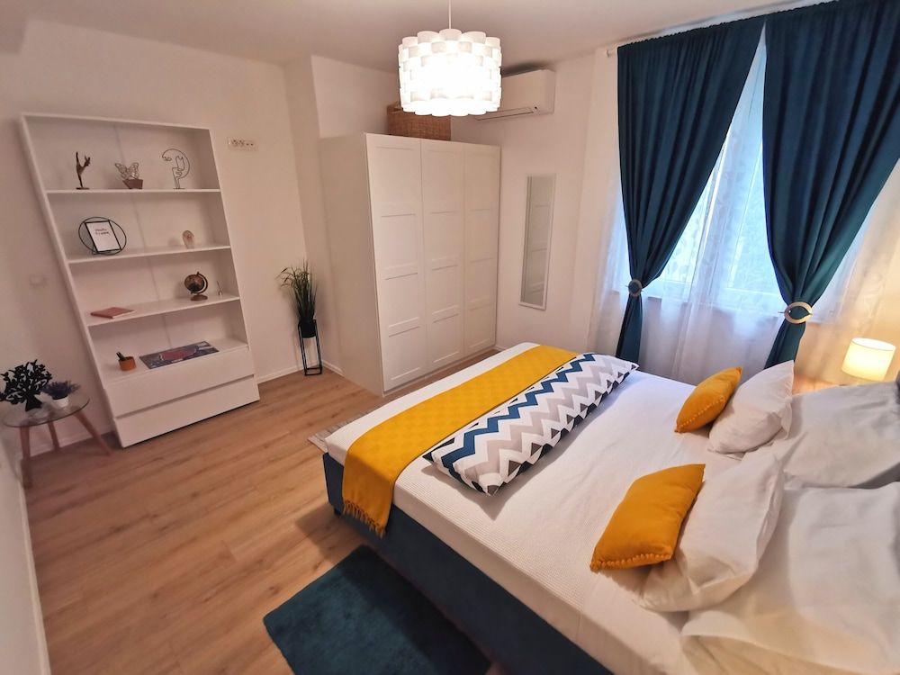 undefined Apartment Blue Dream 5