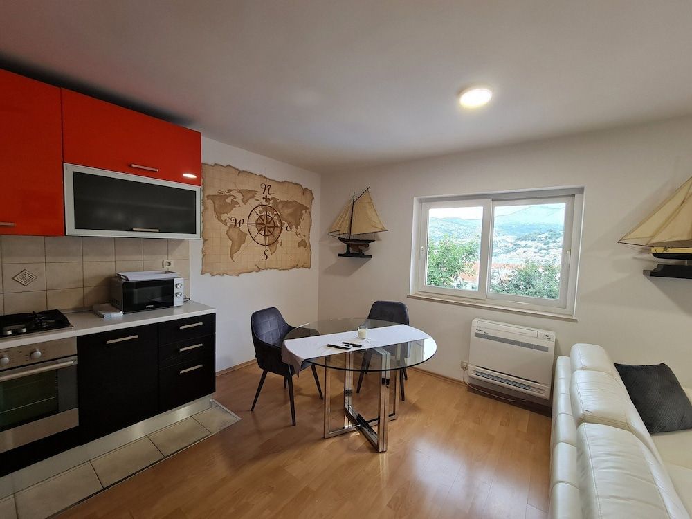Art Box Dubrovnik Apartment (One Bedroom Apartment with Terrace) 8