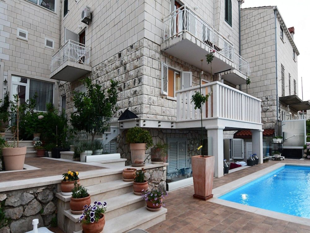 undefined Art Box Dubrovnik 2