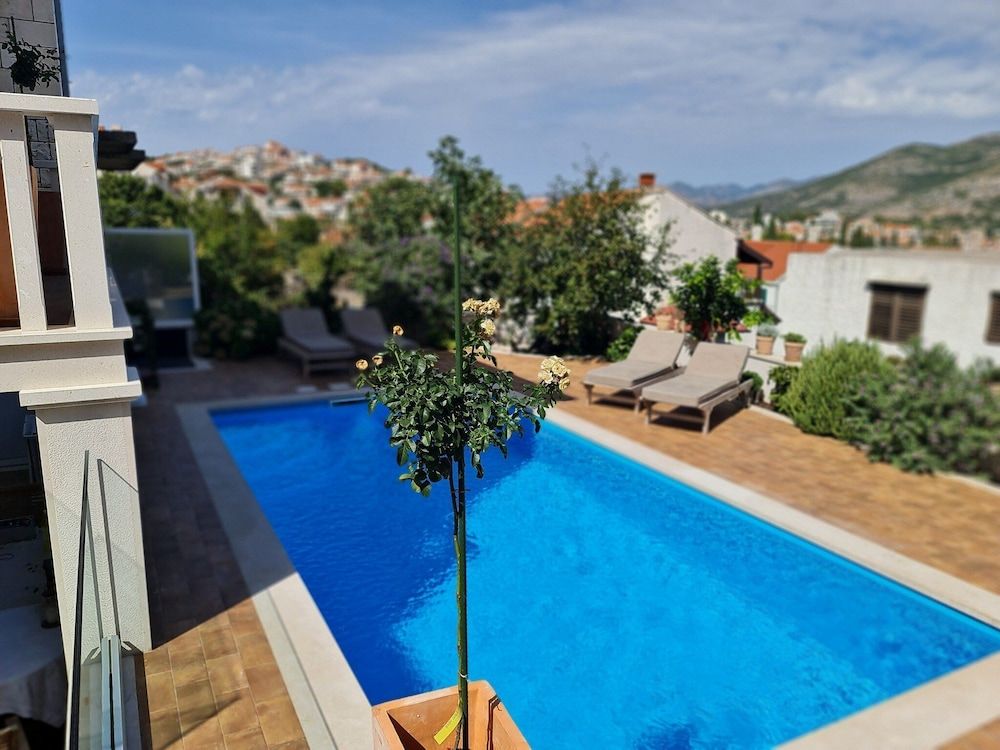 undefined Art Box Dubrovnik