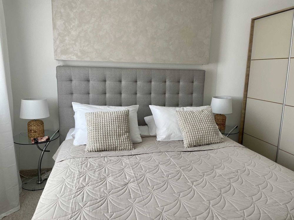 undefined Apartment Simply The Best 7