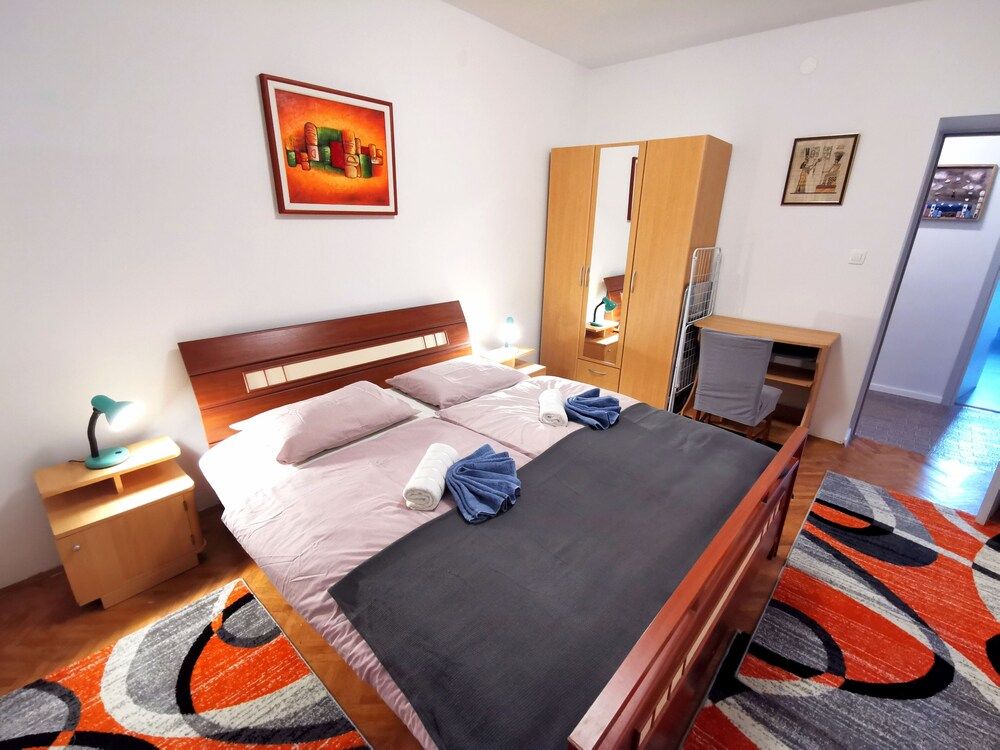 undefined Apartment with balcony Nike 7