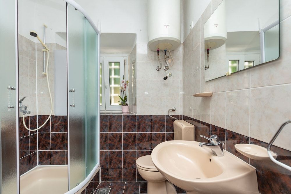 The Loft Apartment (2 Bedrooms) 15