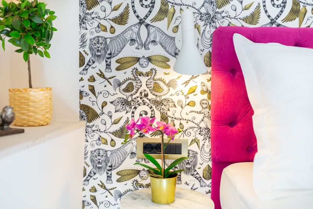 undefined Old Town House With Lush Private Garden 9