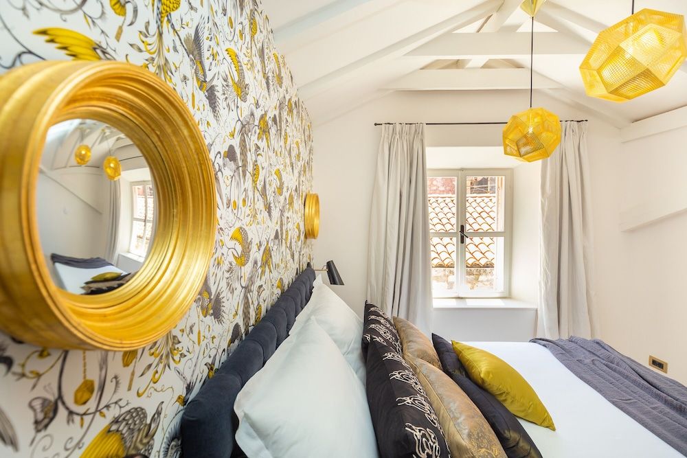 undefined Old Town House With Lush Private Garden 7