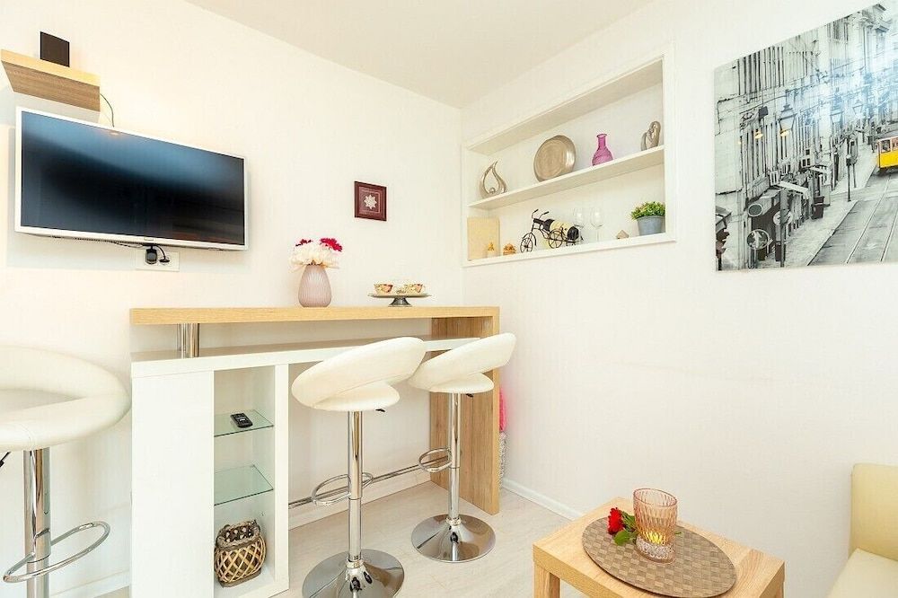 Guest House Steel Standard Apartment, 2 Bedrooms, Terrace, Sea View 7