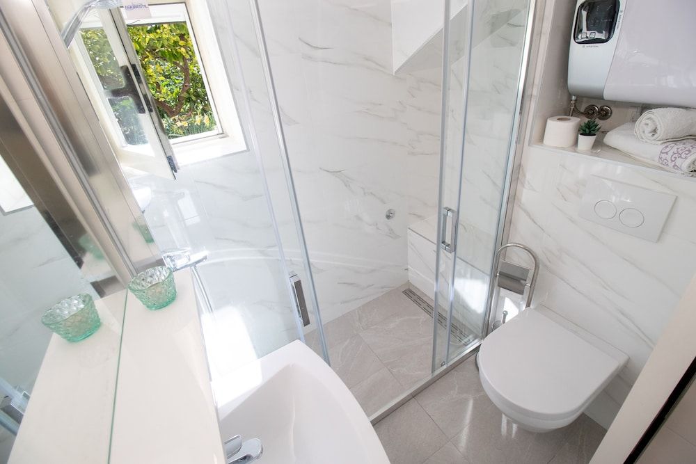 Guest House Steel Standard Studio, 1 Double Bed, Terrace, Sea View 9