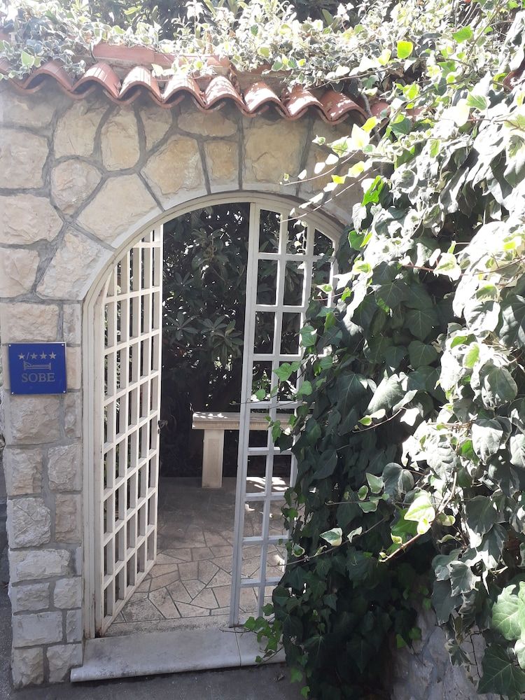 undefined Vila Ivanino 2