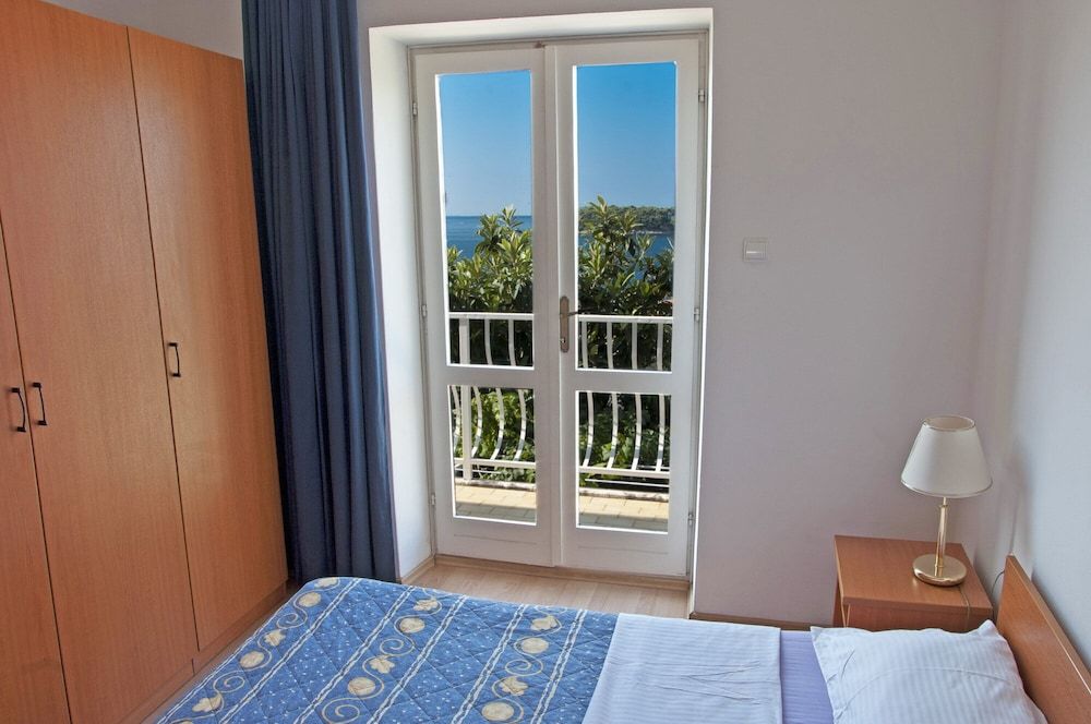 undefined Vila Ivanino 10