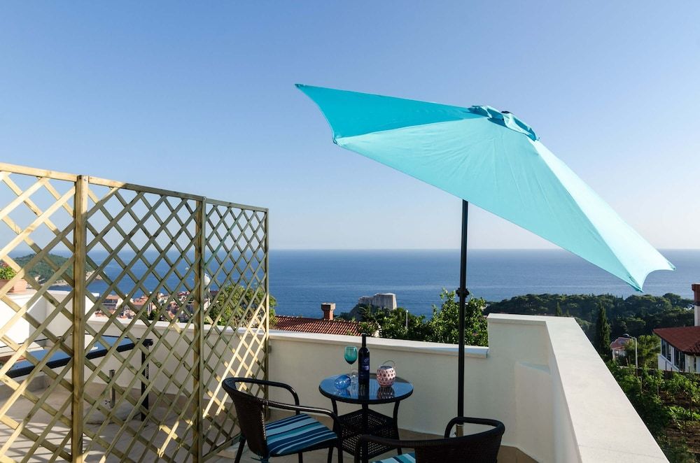 undefined Cin & Co Central Apartments