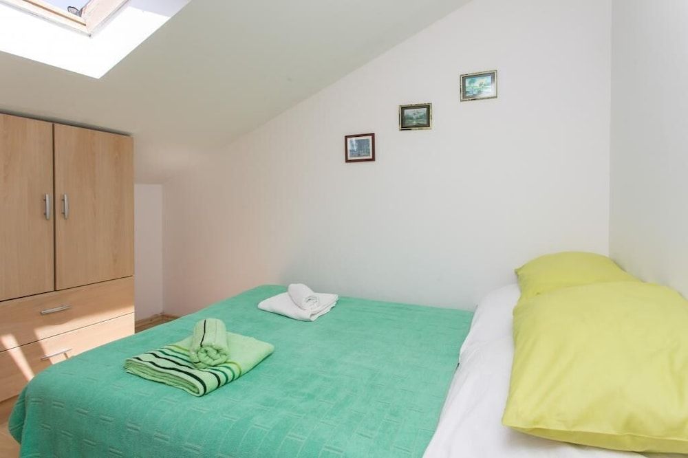 undefined Apartment Lala 7