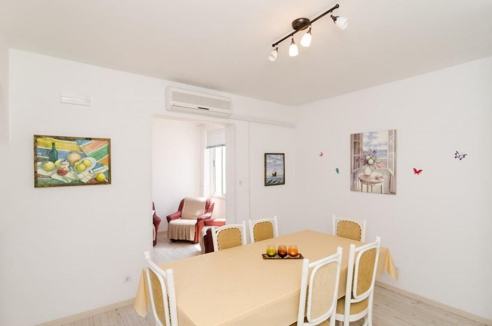 Ivo Guest House Double Room (Double Room with External Private Bat) 17