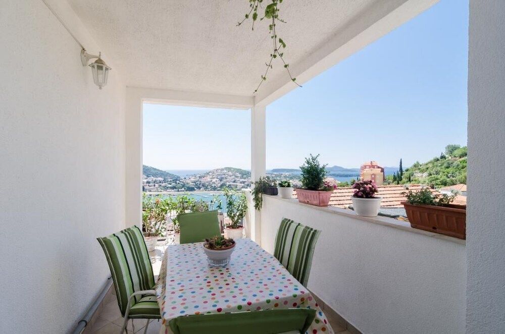 undefined Ivo Guest House 2