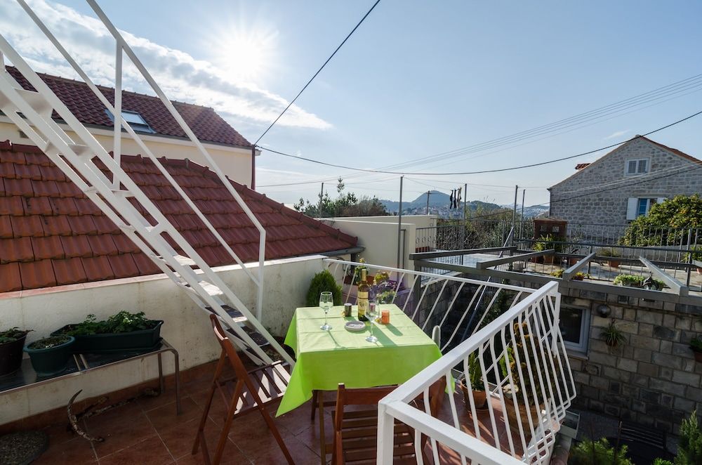 Guest House White Wave Double Room (Double Room with Private External Bat) 14