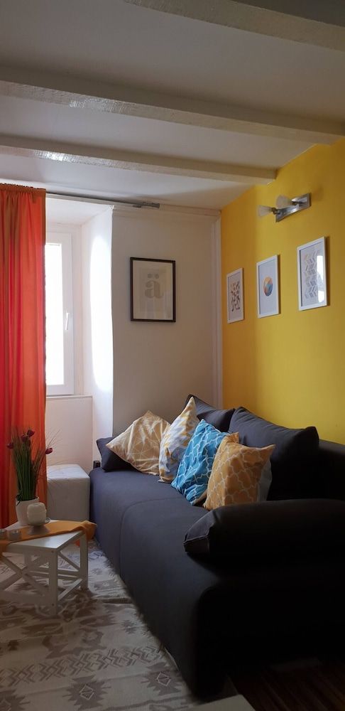 undefined Apartment in Center Old Town 2
