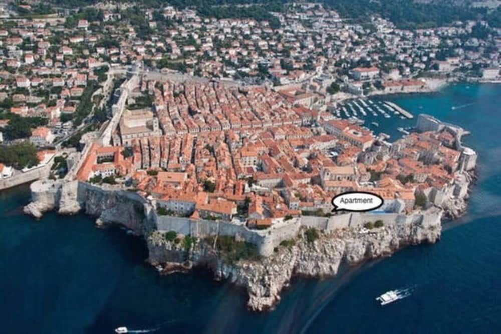 undefined Apartment in Center Old Town 4