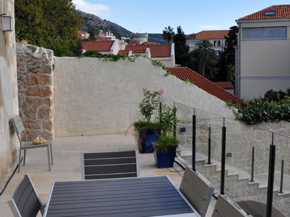 Apartment The Scent of Travels Apartment (Three Bedroom Apartment with Terrace ) 9