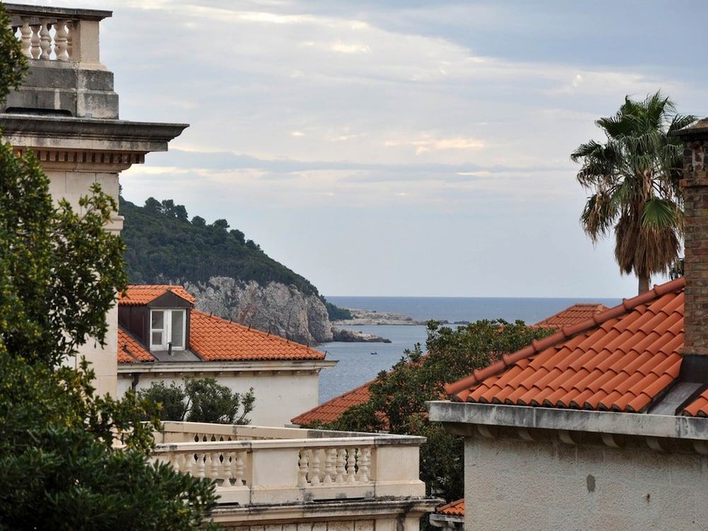 Apartment The Scent of Travels Apartment (Three Bedroom Apartment with Terrace ) 11