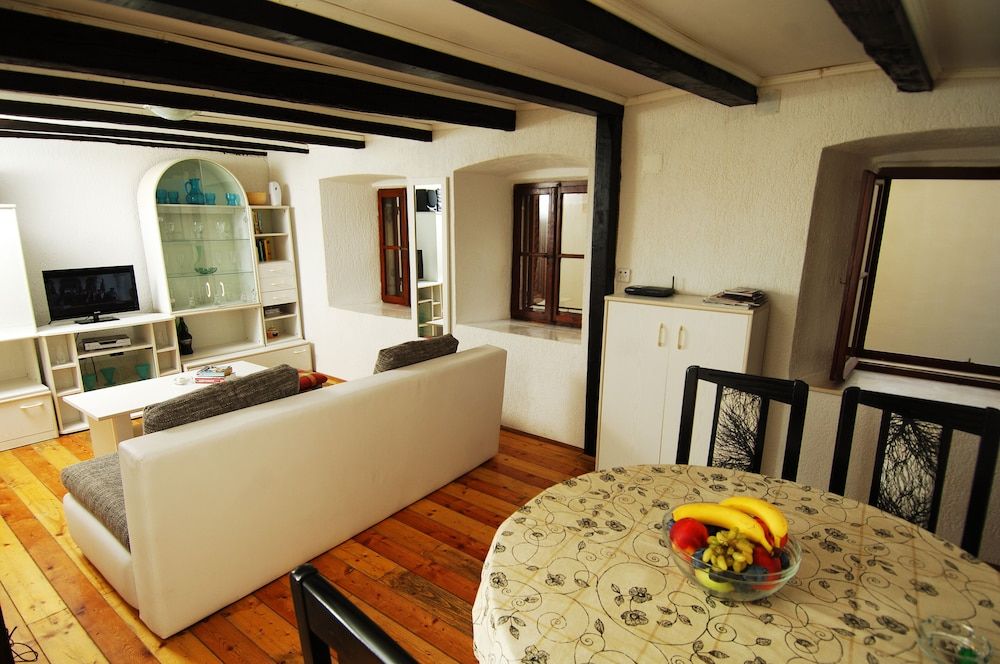 undefined A4 Apartment for Four 3