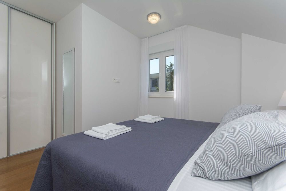 undefined Apartment Gloria 9