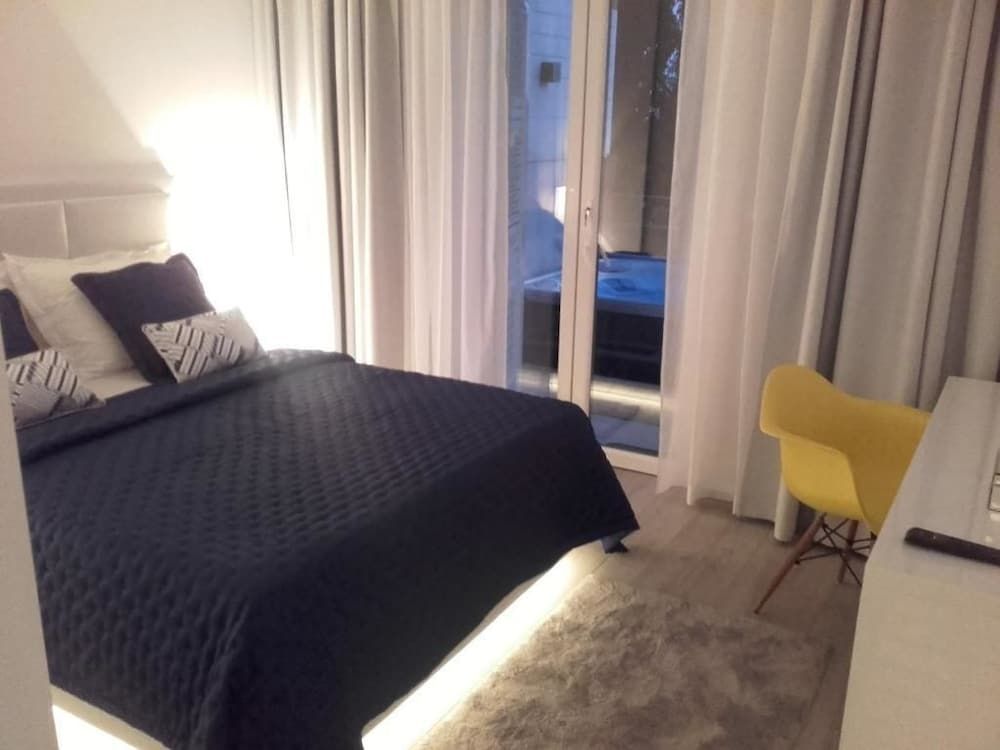 Villa King Deluxe Apartment 10