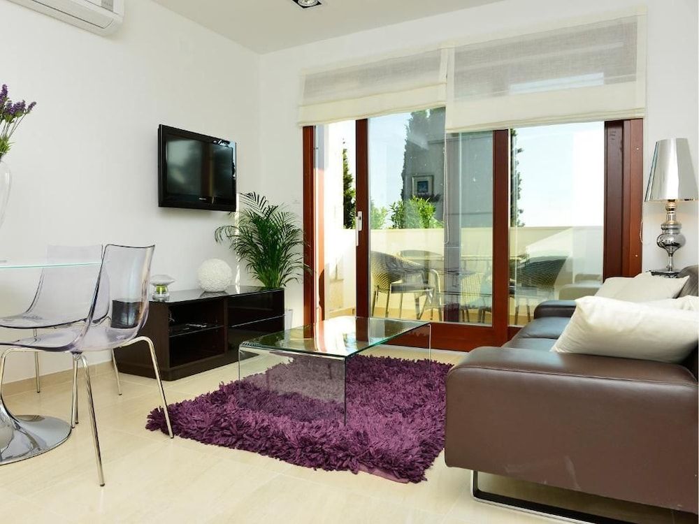 Villa King Deluxe Apartment, 2 Bedrooms 14